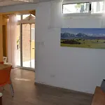 Appartement Flatlet With Pool - Free Parking And Wifi *
