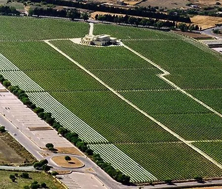 Apartamento Flatlet With Pool - Free Parking And Wifi *