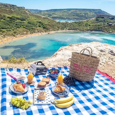 Apartament Flatlet With Pool - Free Parking And Wifi *