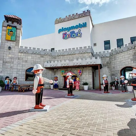 Flatlet With Pool - Free Parking And Wifi Lija