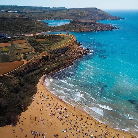 Flatlet With Pool - Free Parking And Wifi Apartament Lija