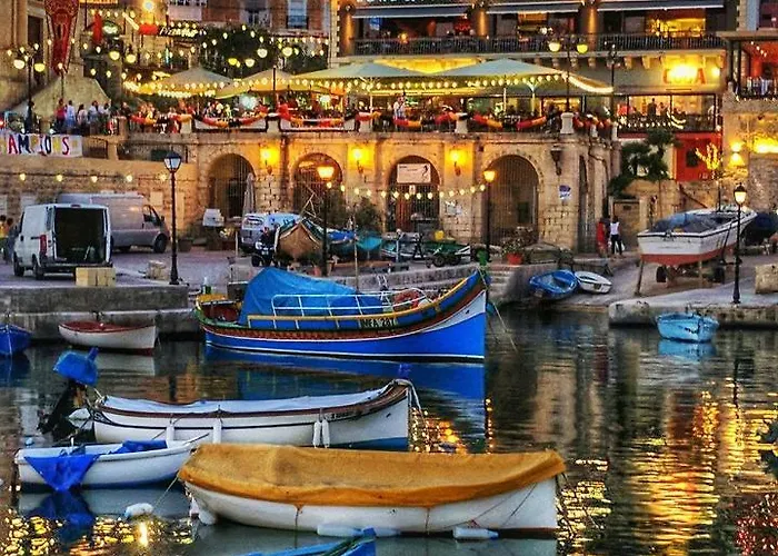 Flatlet With Pool - Free Parking And Wifi *