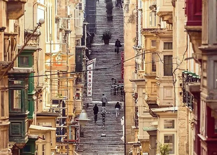 Flatlet With Pool - Free Parking And Wifi Apartament