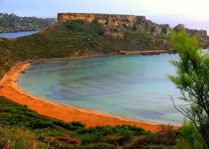 Flatlet With Pool - Free Parking And Wifi *